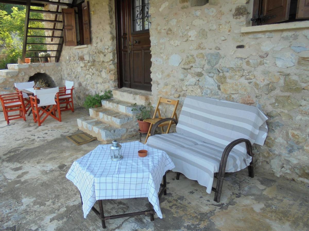 Periklis Guesthouse Anavriti. Sparta Exteriér fotografie